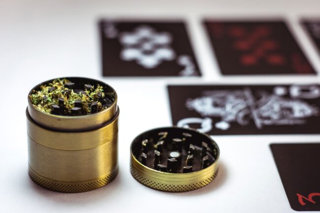 weed003